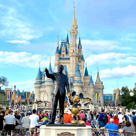 Visit Walt Disney World – less than 15 minutes away