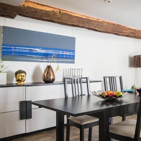 rustic style exposed beams