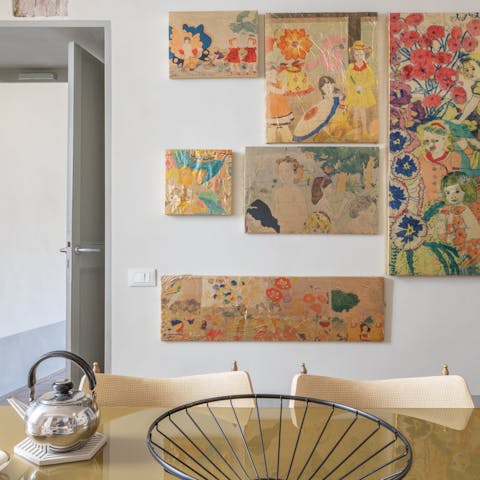 Wake up and enjoy fresh coffee and pastries in the charming kitchen