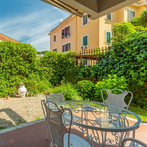 Soak up the sunshine in the wrap-around garden