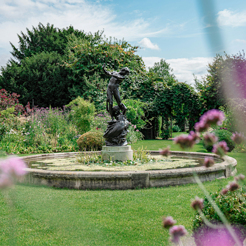 Head to Regent's Park for an afternoon stroll