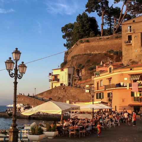Soak up Sorrento's atmosphere with dinner at sunset