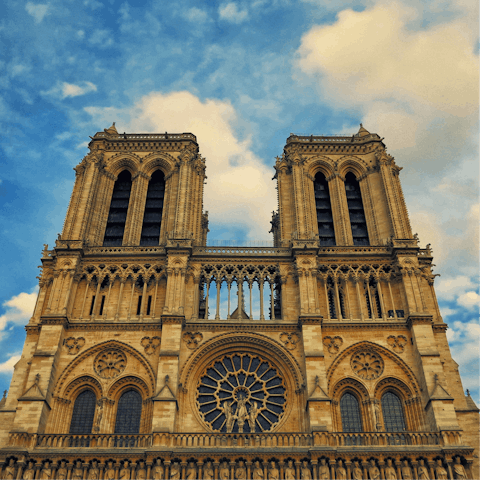 Discover the closeby Notre-Dame Cathedral of Paris