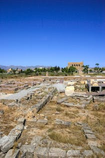 Explore the Ruines Romanes de Pollentia