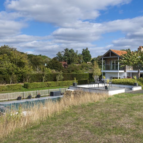 Spend long summer days paddling in the swimming pool and relaxing in the hot tub