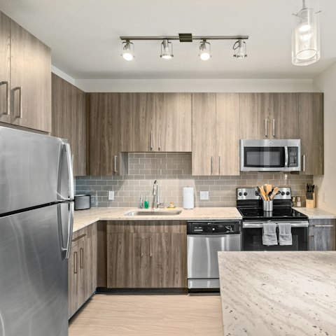 Create your meals in this thoroughly modern kitchen