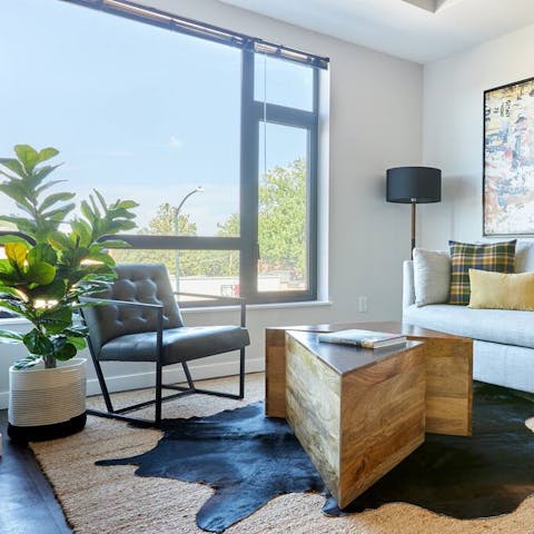 End the day in the light-filled living room