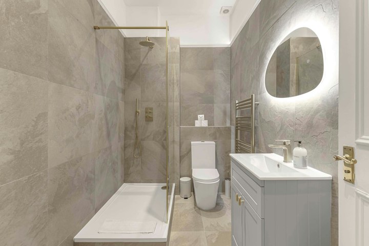 Bathroom photo
