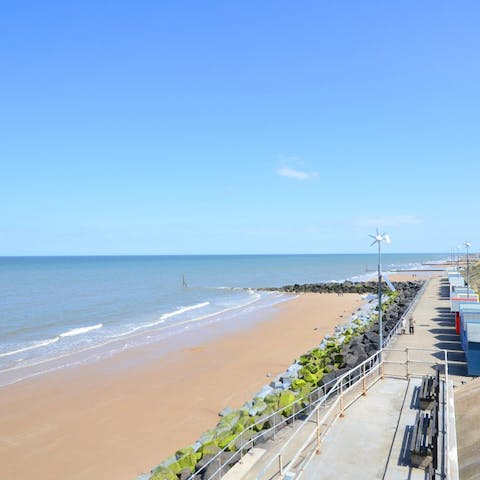 Make morning seafront strolls the new routine – just 0.1 miles from your door