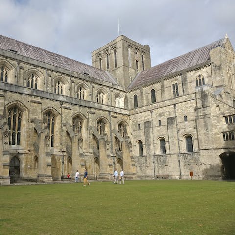 Explore Winchester's beauty – starting with the Cathedral – minutes away