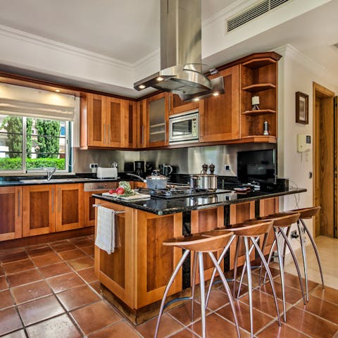 Plan your day at the breakfast bar