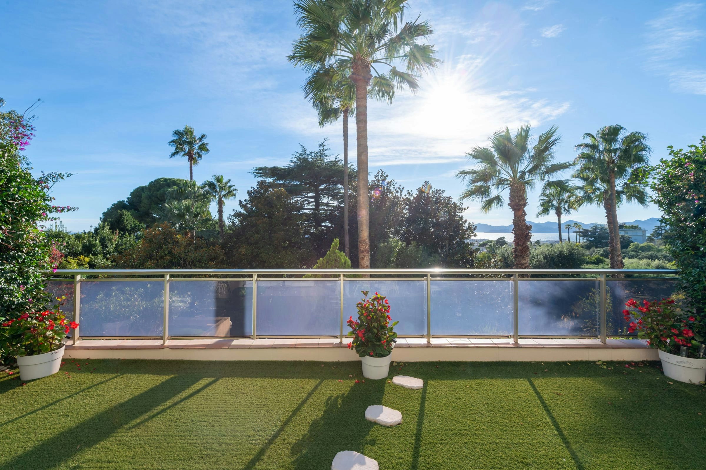 Riviera Breeze