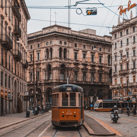 Explore stunning Milan, including Sempione Park