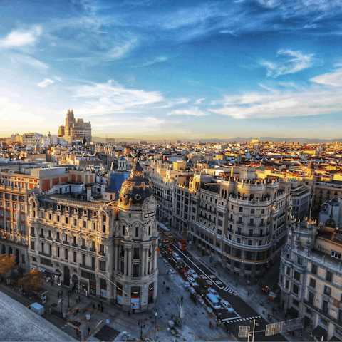 Explore Madrid from your location in the smart Barrio de Justicia