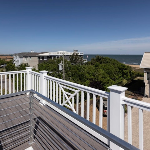 Head up to the top floor for drinks with ocean views