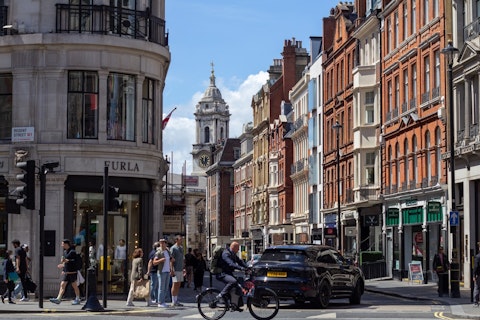 Base yourself in ritzy Mayfair, one of London's most notable neighbourhoods