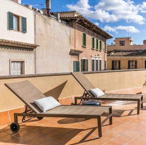 Relax in the Mallorcan sun on the private roof terrace