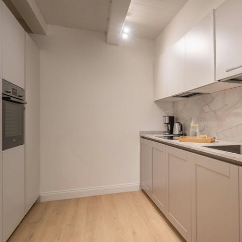 Cook easy meals at home in the smart kitchen