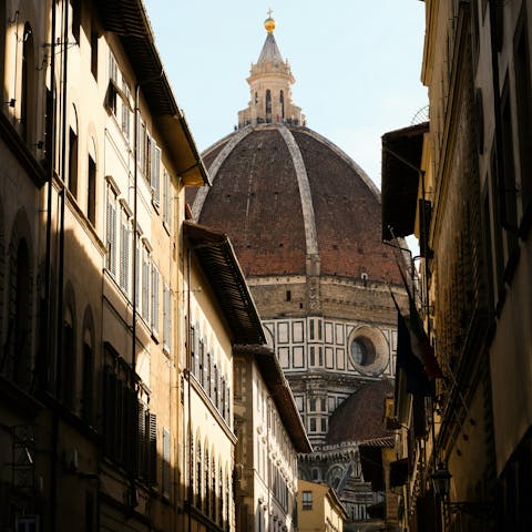 Stay a short stroll from Florence's famous Duomo