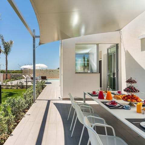 Fire up the barbecue and tuck into an alfresco feast