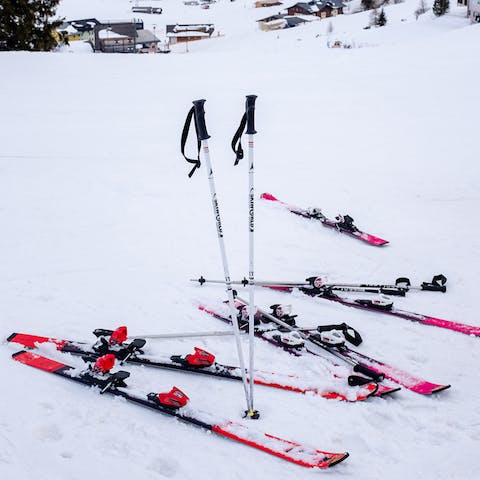 Hit the slopes at Jiminy Peak, just twenty minutes away by car