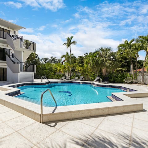 Cool off from the Floridian sun in the communal swimming pool
