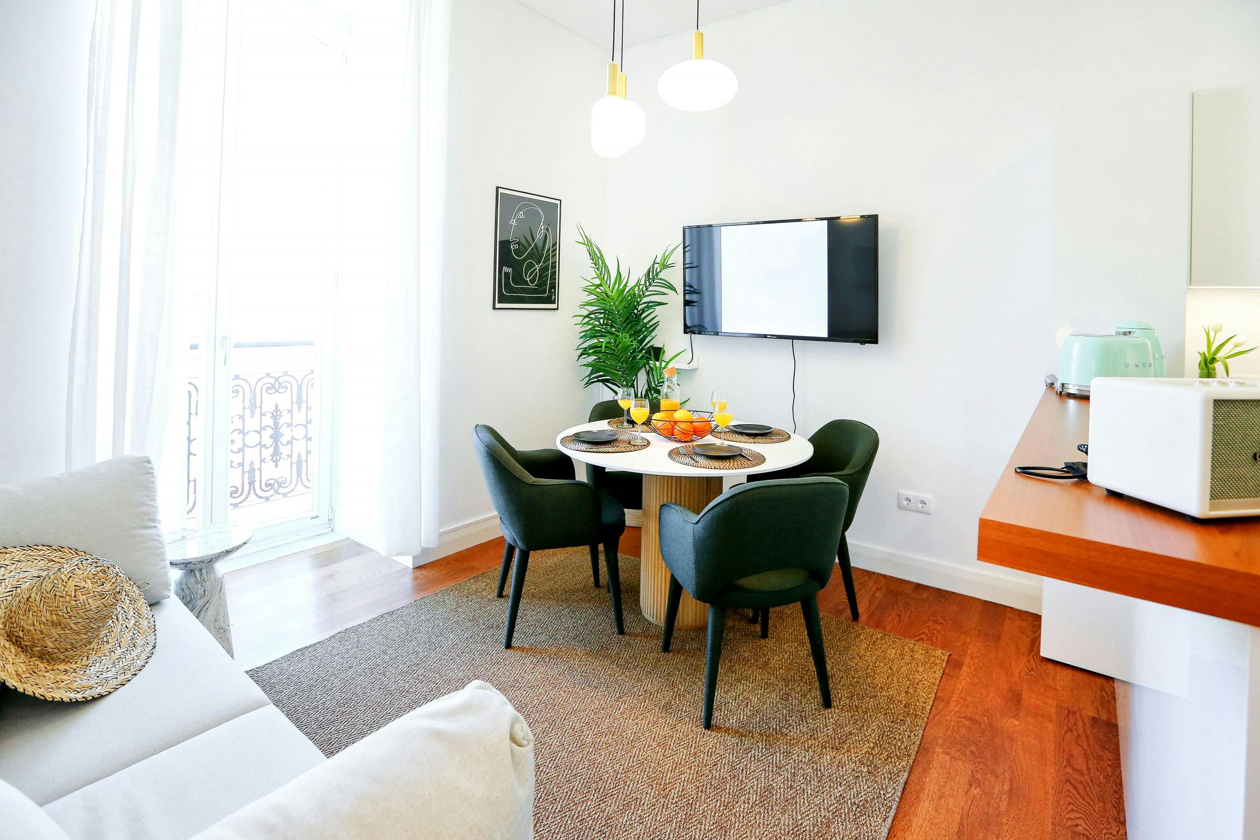 A Postcard from Faro