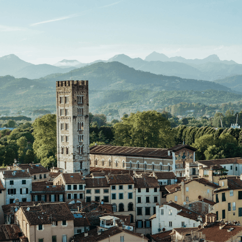 Stay in the heart of Lucca, walking distance of all the attractions