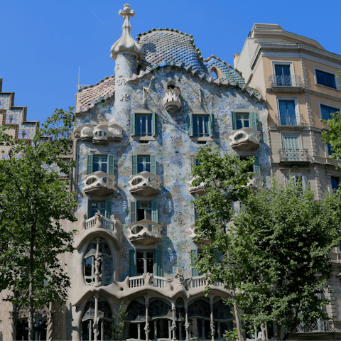 Be inspired by iconic sights across Barcelona