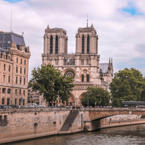 Wander to the iconic Notre Dame, fifteen minutes away
