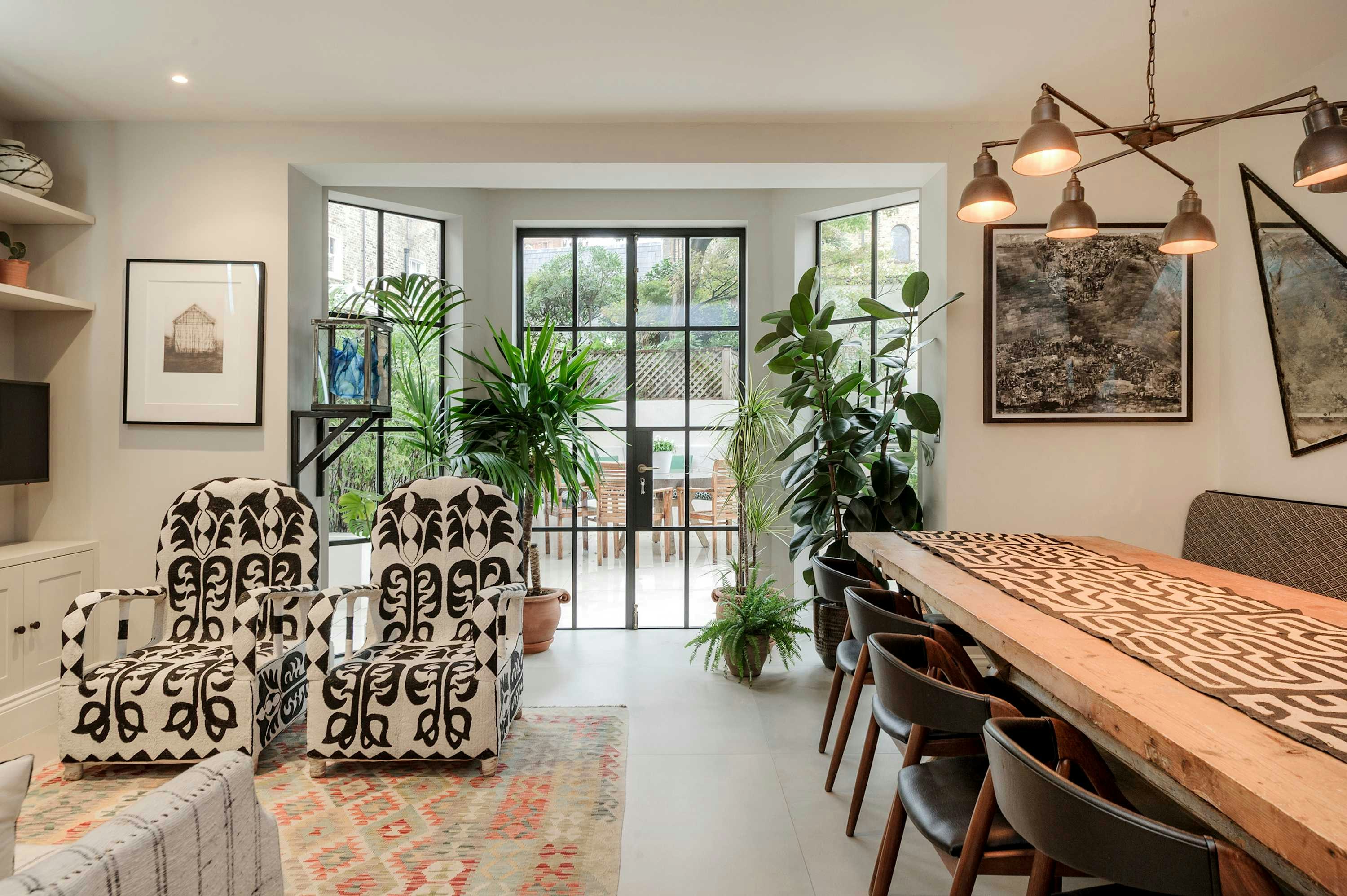 Belgravia Calling