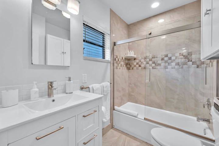Bathroom photo