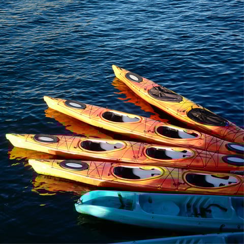 Kayak along the Dordogne from Le Buisson – the drive takes eight minutes