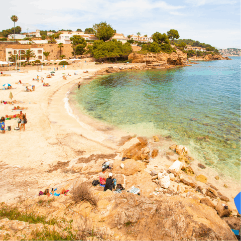 Explore  one of the oldest towns on the Costa Blanca, home to beautiful beaches, ancient cathedrals and  authentic restaurants