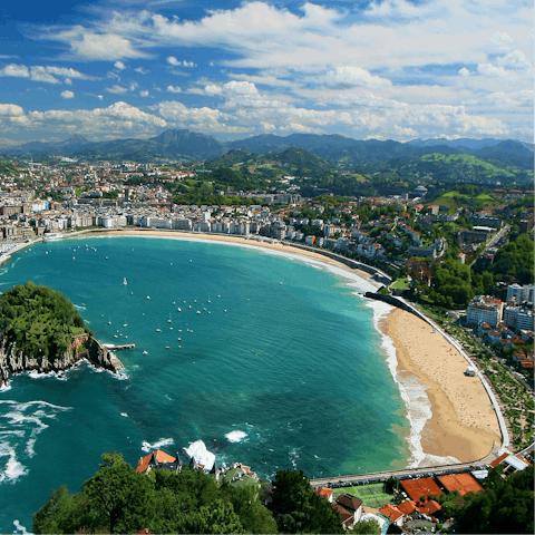 Spend slow days relaxing on the beaches of San Sebastián
