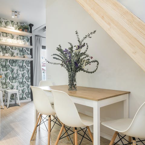 Be inspired by the surroundings and enjoy the sweet taste of Spanish living