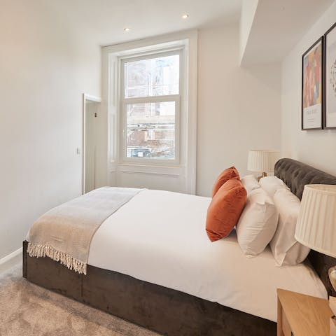 Wake up in the comfortable bedroom feeling rested and ready for another day of fun by the sea