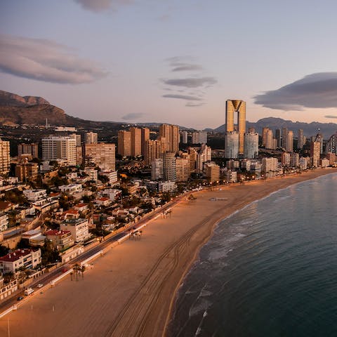 Discover the attractions of the Costa Blanca