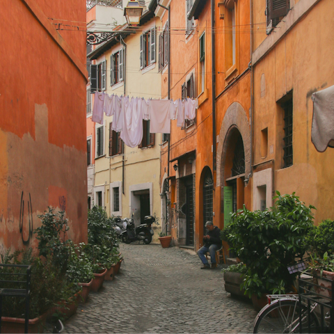 Wind your way through the historic streets of Trastevere