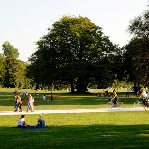 Stroll around Clapham Common, ten minutes away