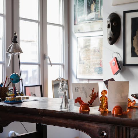 Release your creative inspiration at the desk