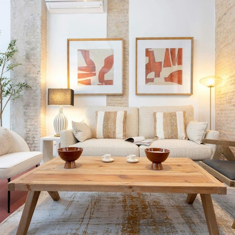 Enjoy a chilled glass of tinto de verano in the light-filled living room