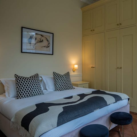 Sink into the sumptuous bed after a day of London sightseeing