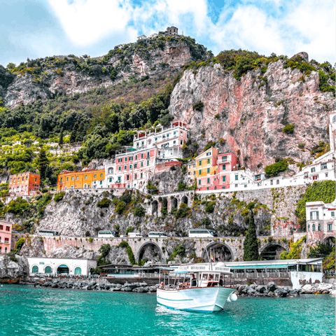 Discover the beaches and pretty towns along the Amalfi Coast