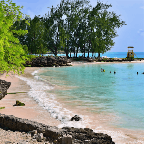 Take the seven-minute drive to Holetown to enjoy the beach or a spot of retail therapy