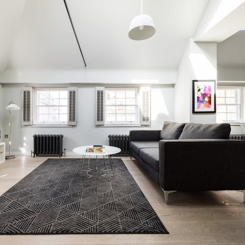 Let the light flood in through the charming sash windows