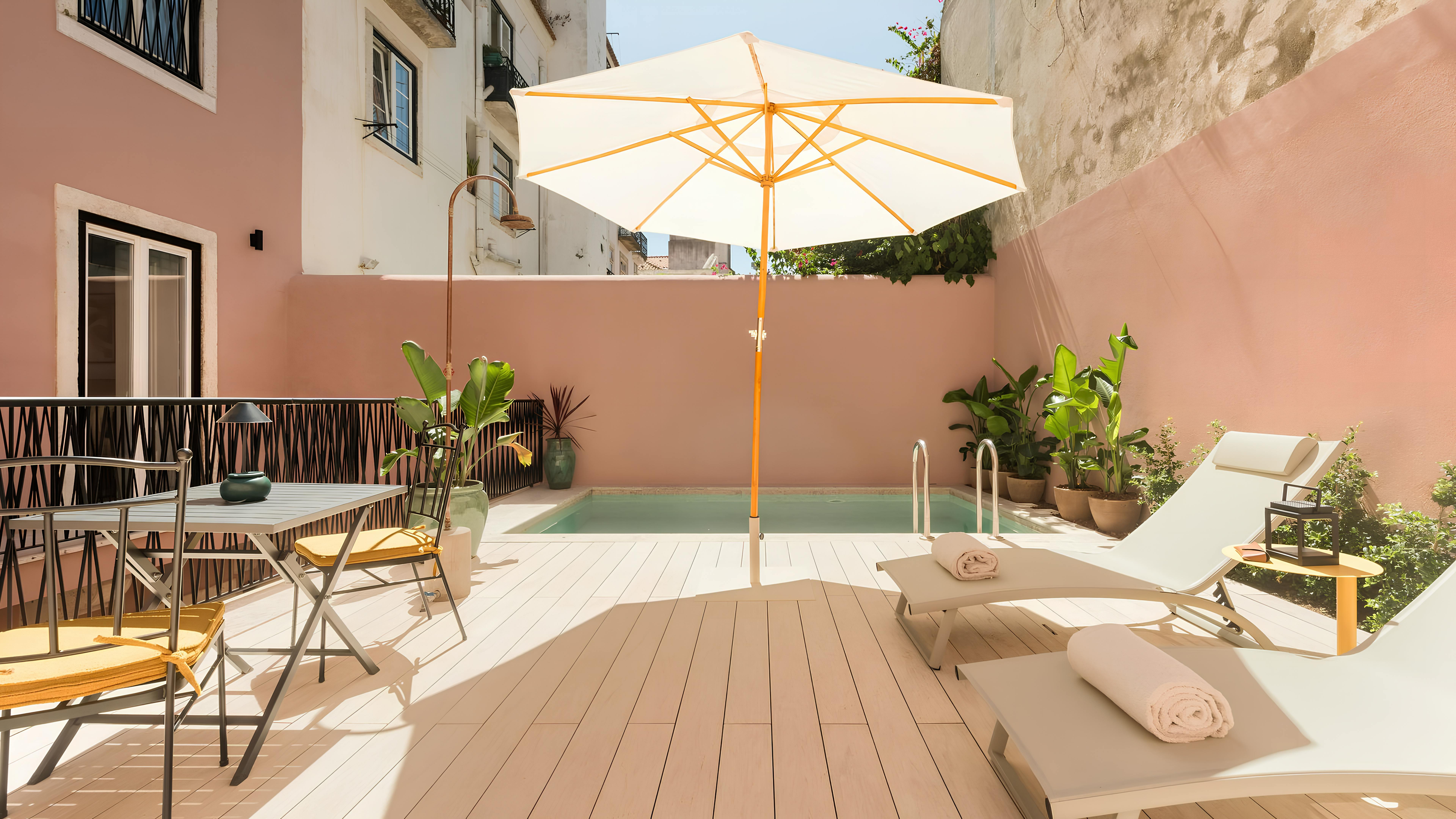 The Flores Terrace