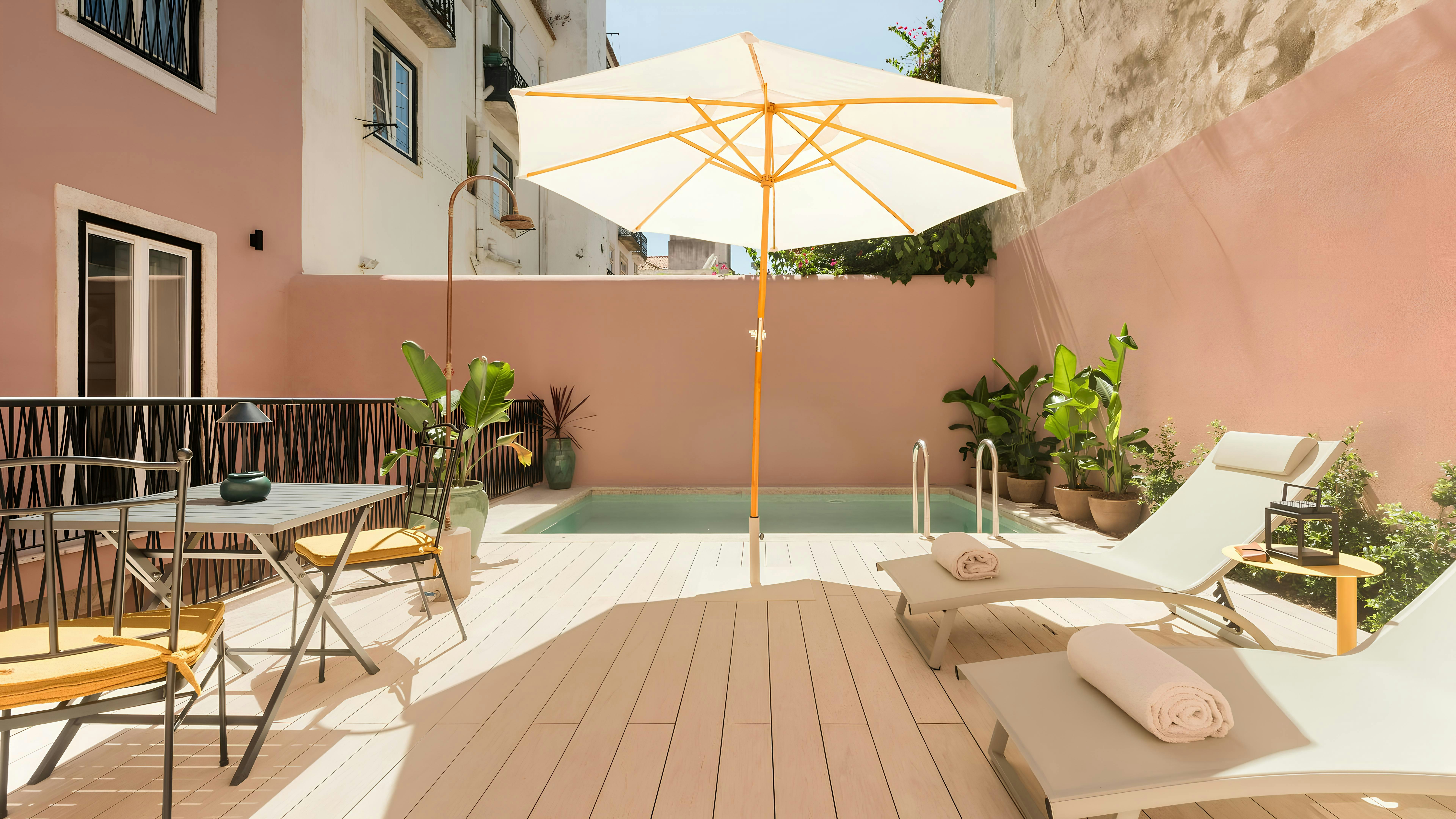 The Flores Terrace