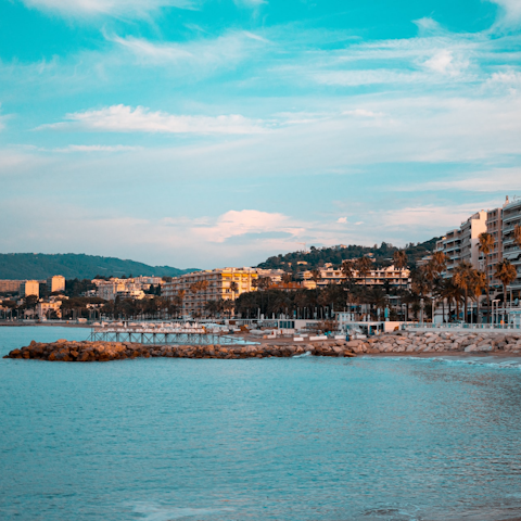Paddle at Croisette Beach Cannes – it's just 200 metres away