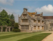 Explore Athelhampton House & Gardens